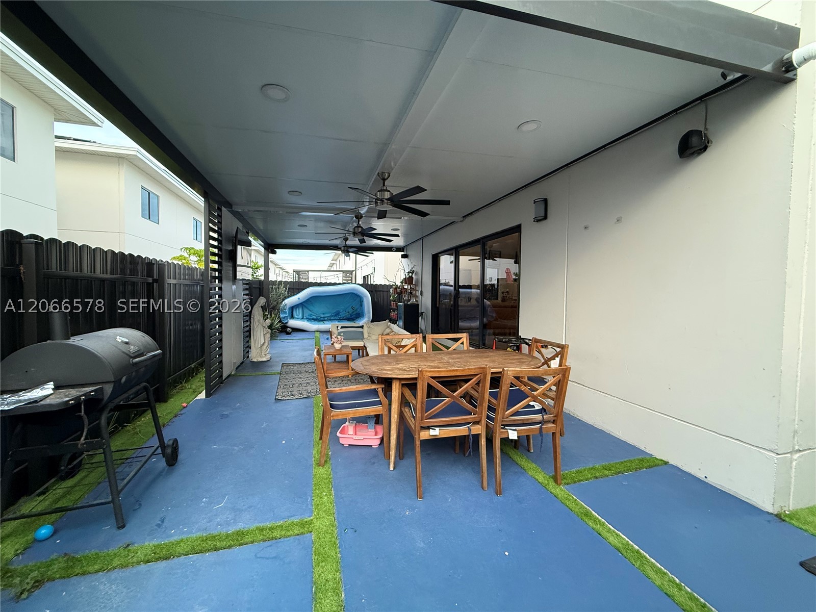 1387 NW 2nd Ln, Florida City FL 33034