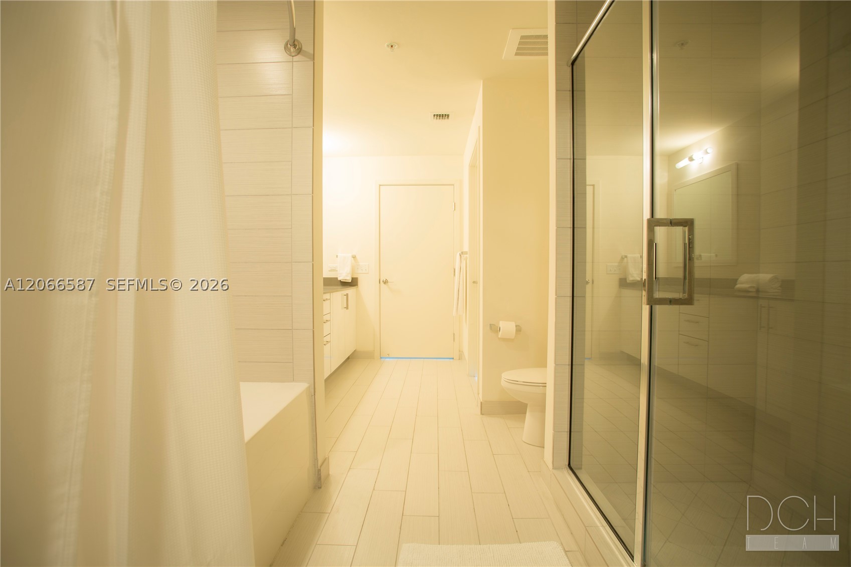 999 SW 1st Ave #2915, Miami FL 33130