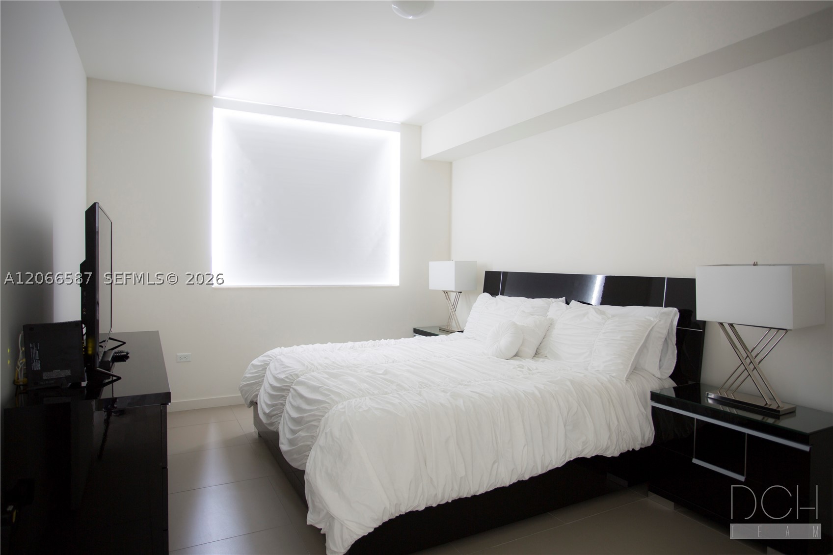 999 SW 1st Ave #2915, Miami FL 33130