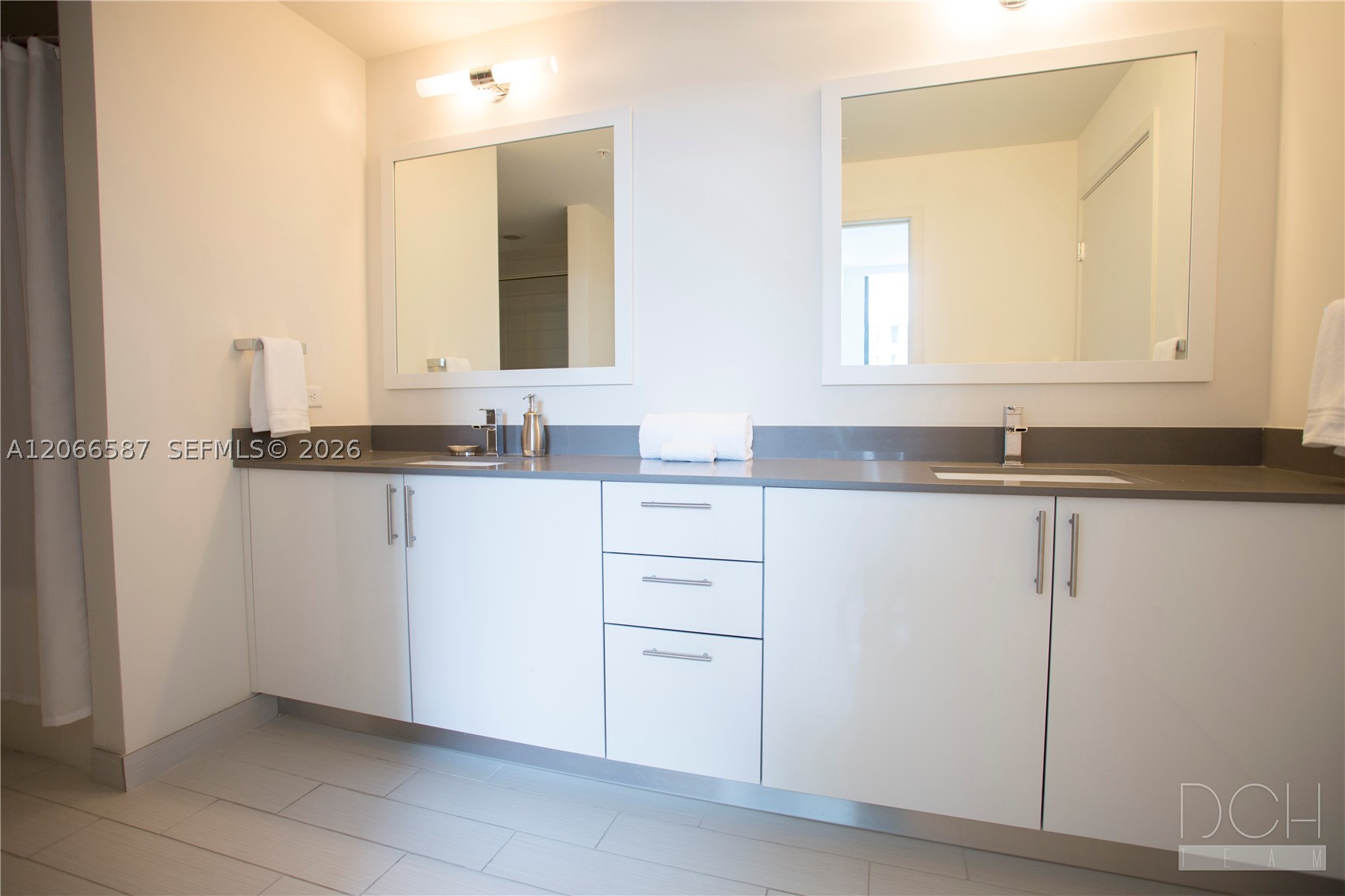 999 SW 1st Ave #2915, Miami FL 33130