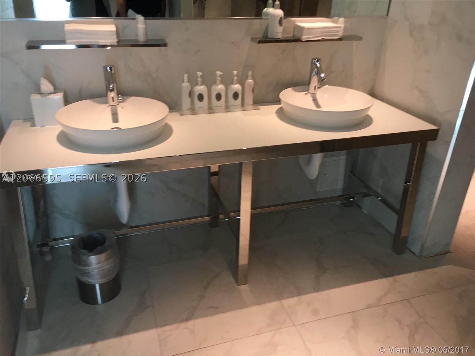 1300 S MIAMI AV #4002, Miami FL 33130