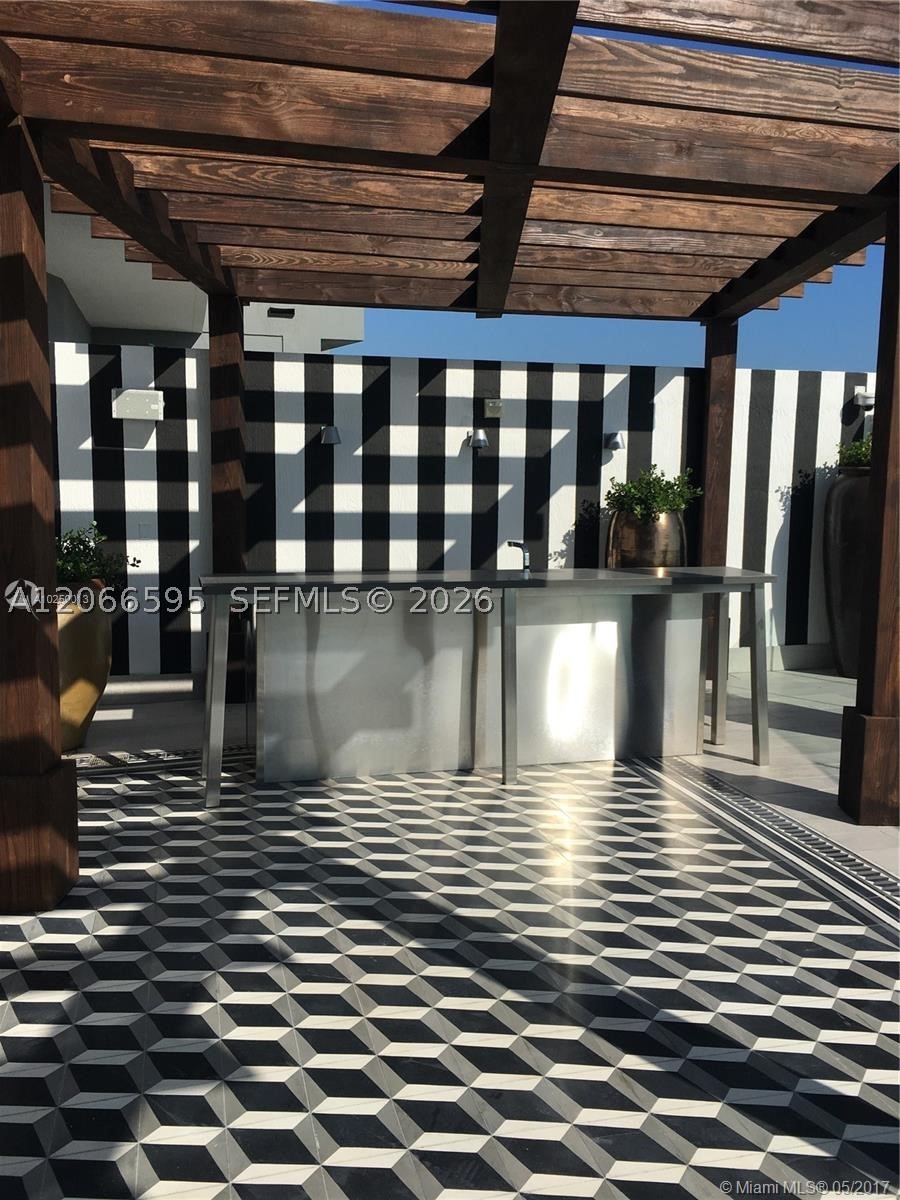 1300 S MIAMI AV #4002, Miami FL 33130