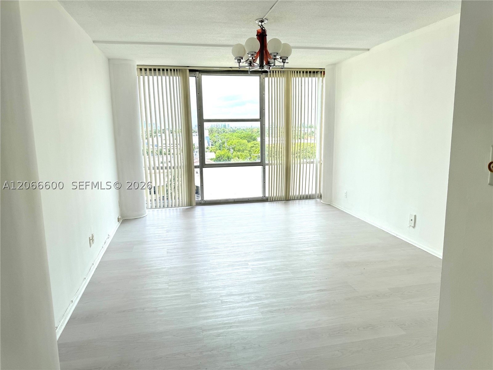 900 Bay Dr #523, Miami Beach FL 33141