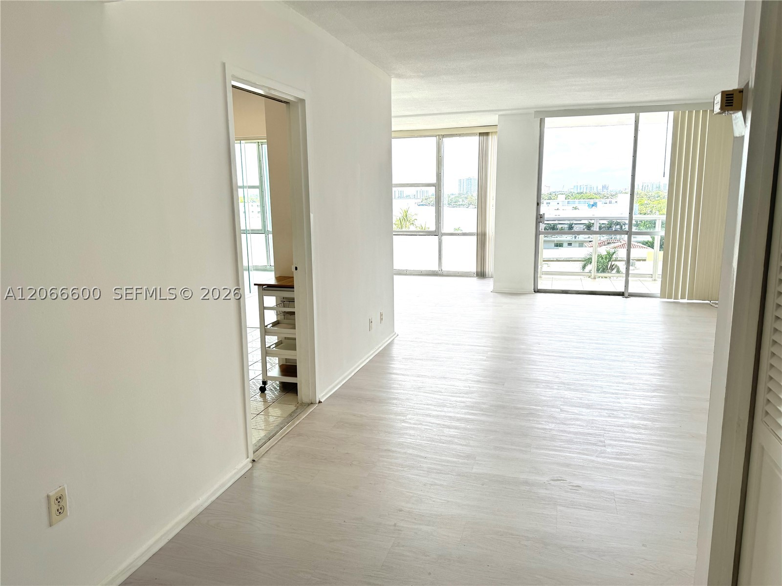 900 Bay Dr #523, Miami Beach FL 33141