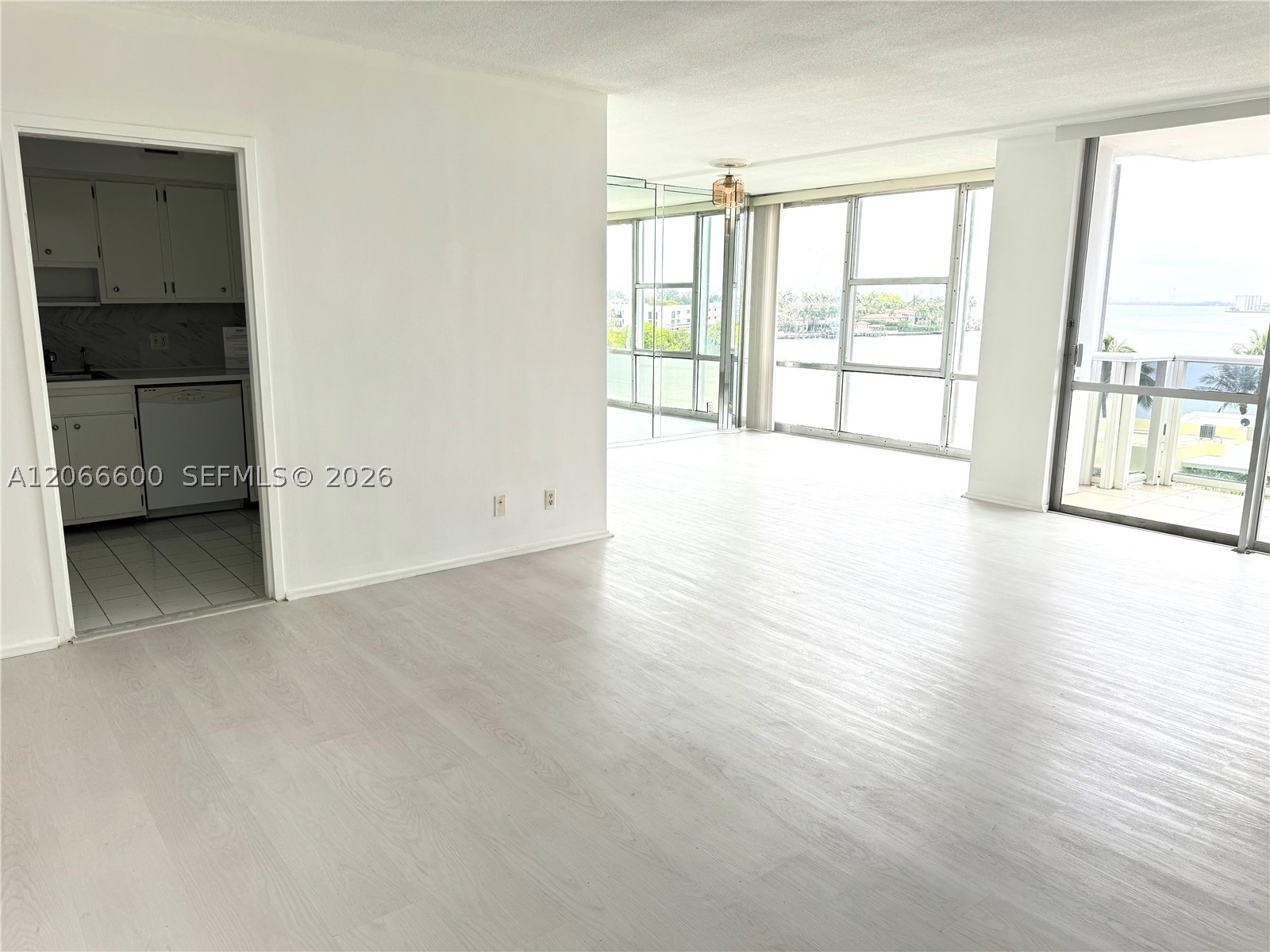 900 Bay Dr #523, Miami Beach FL 33141