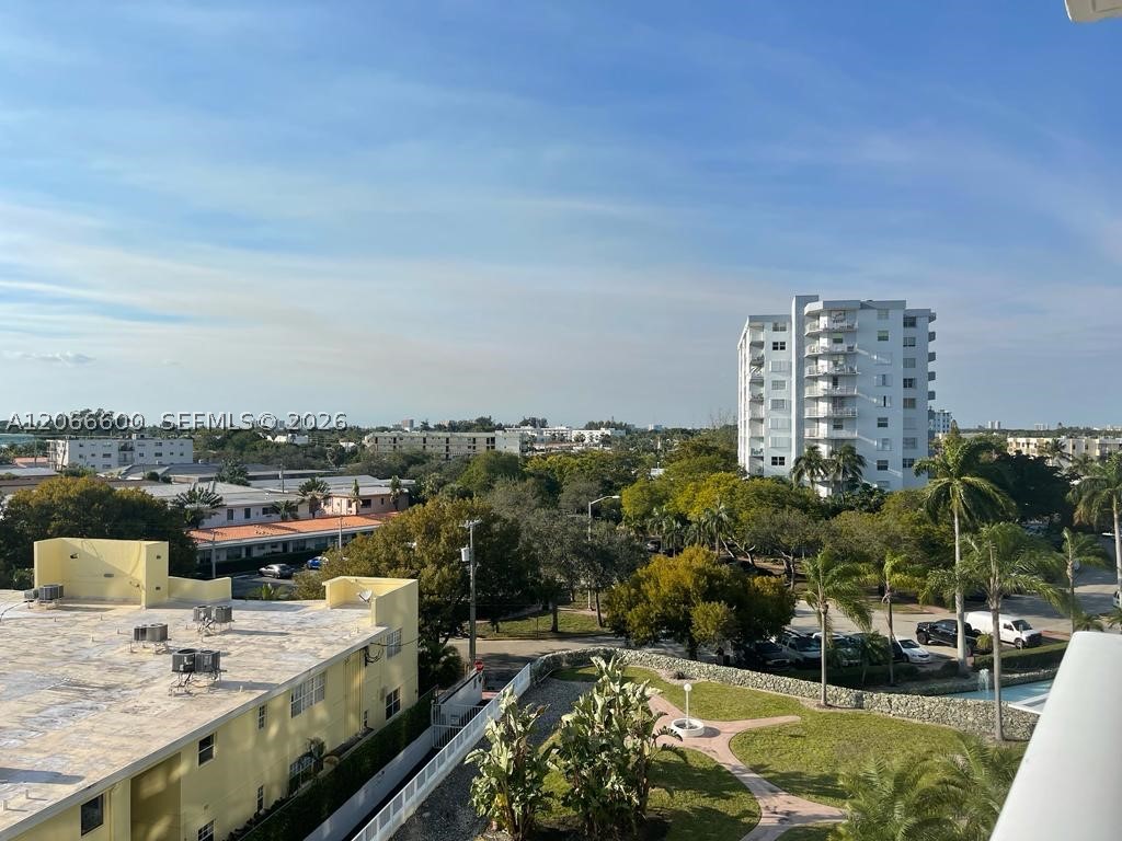 900 Bay Dr #523, Miami Beach FL 33141