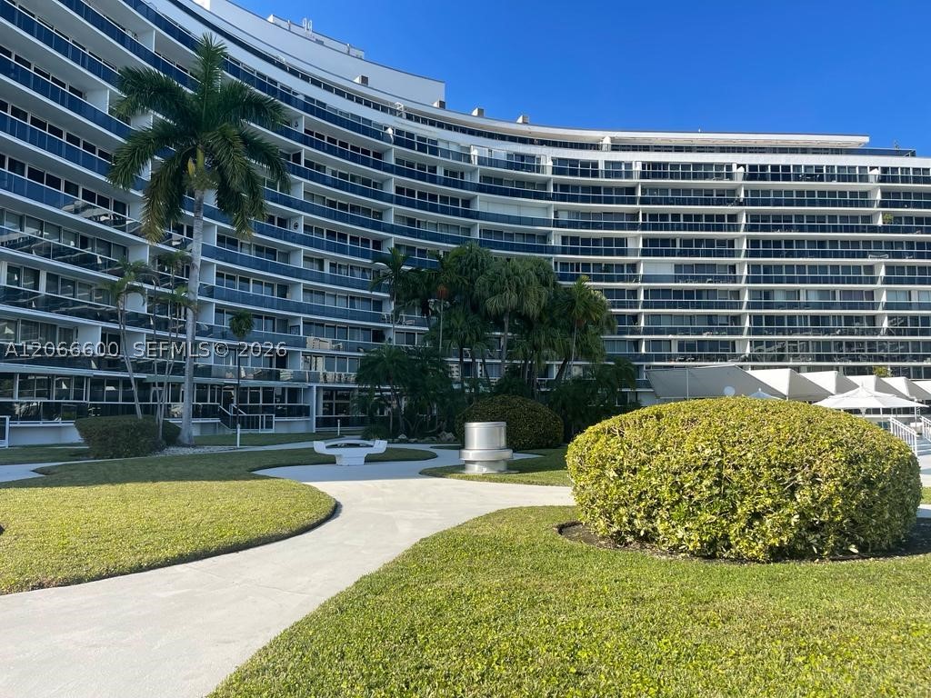 900 Bay Dr #523, Miami Beach FL 33141