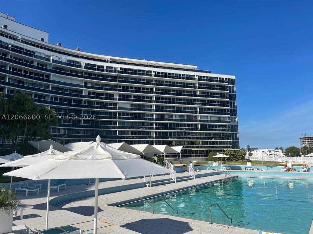 900 Bay Dr #523, Miami Beach FL 33141