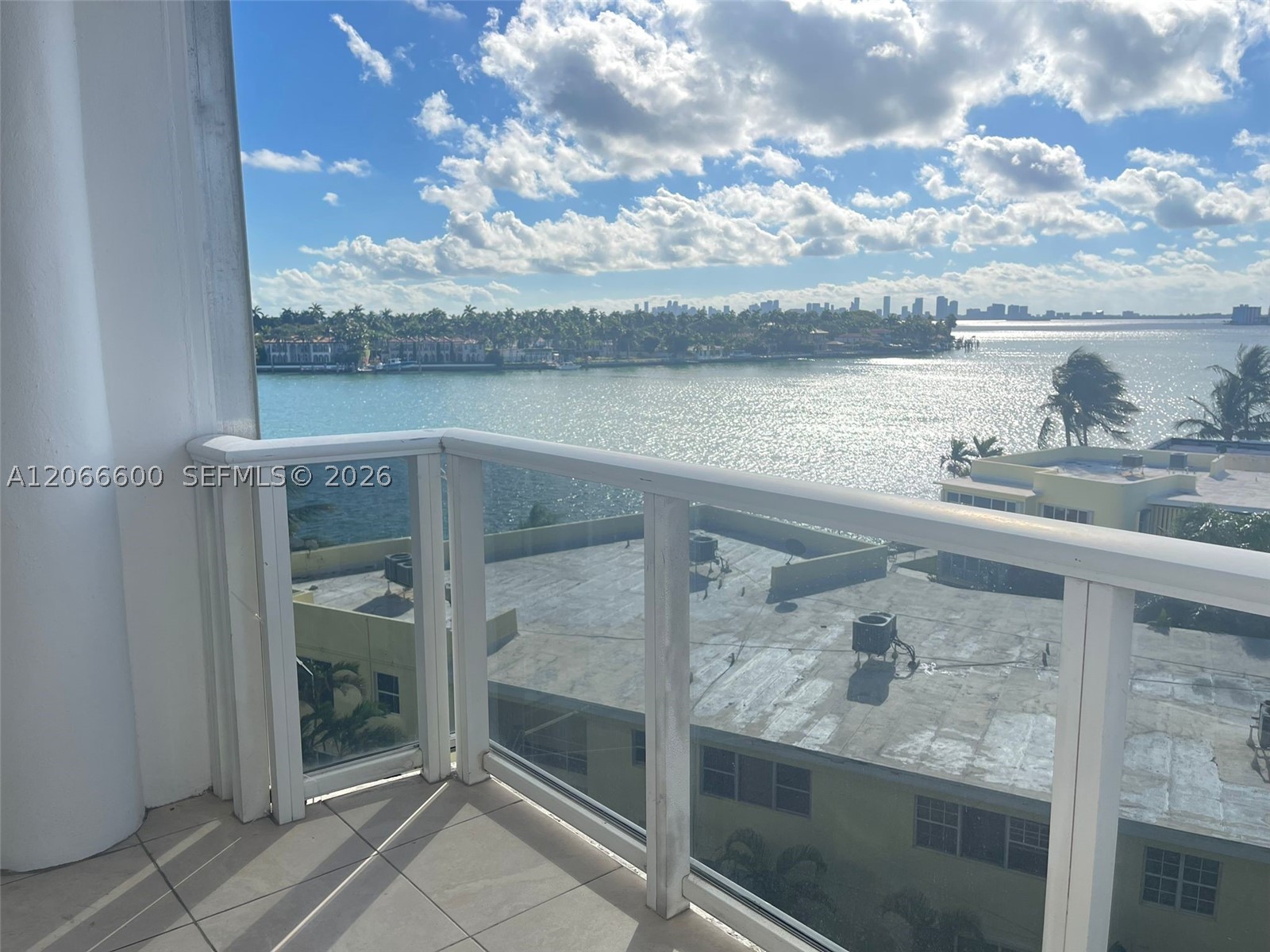 900 Bay Dr #523, Miami Beach FL 33141