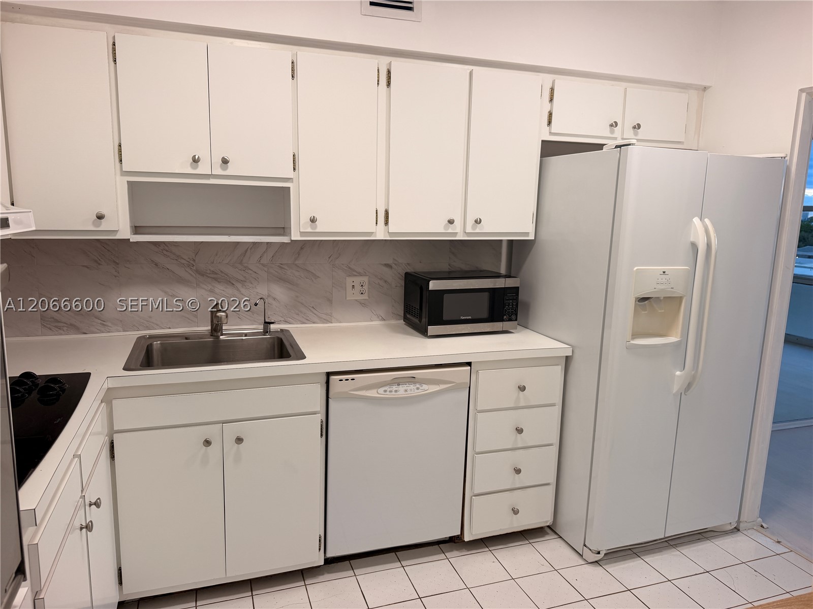 900 Bay Dr #523, Miami Beach FL 33141