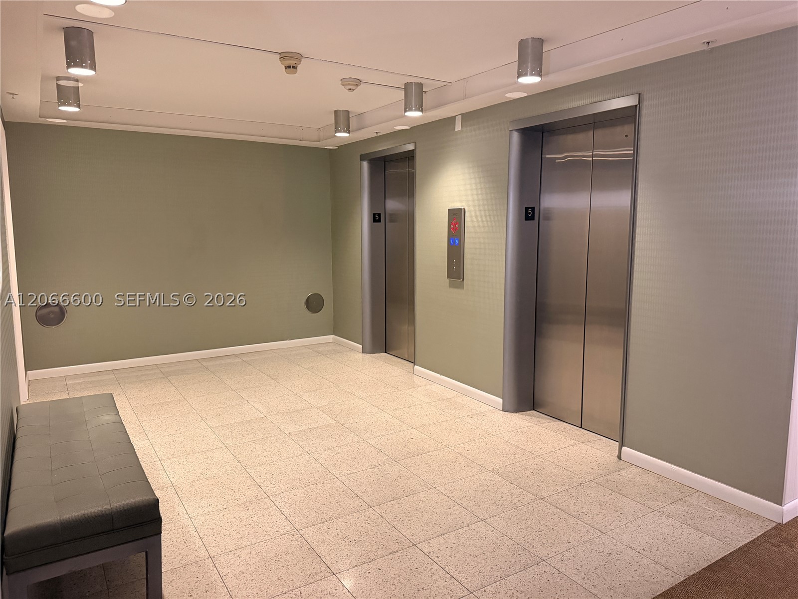 900 Bay Dr #523, Miami Beach FL 33141