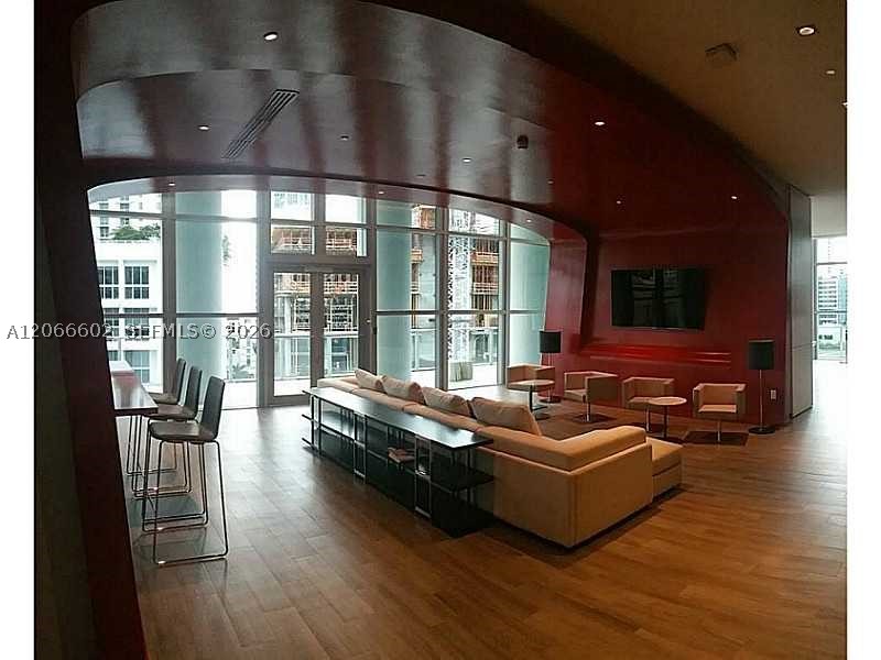1100 S MIAMI AV #3908, Miami FL 33130