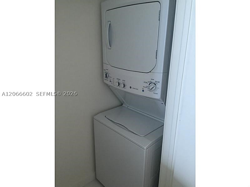 1100 S MIAMI AV #3908, Miami FL 33130