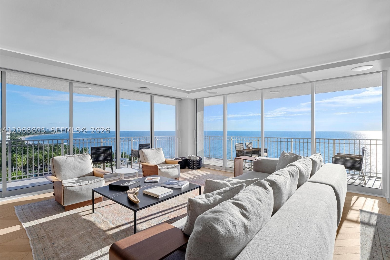 881 Ocean Dr #11H, Key Biscayne FL 33149