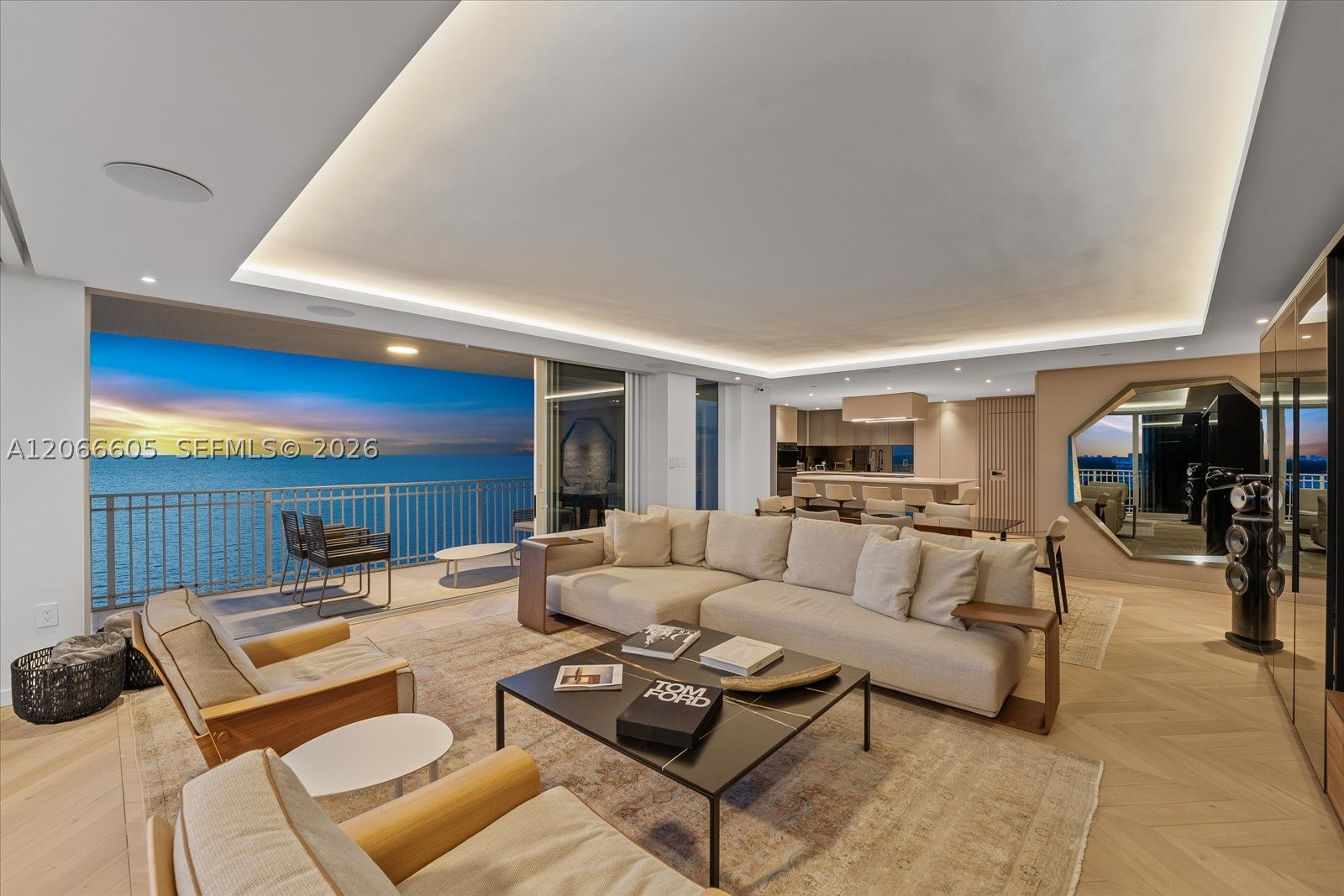 881 Ocean Dr #11H, Key Biscayne FL 33149
