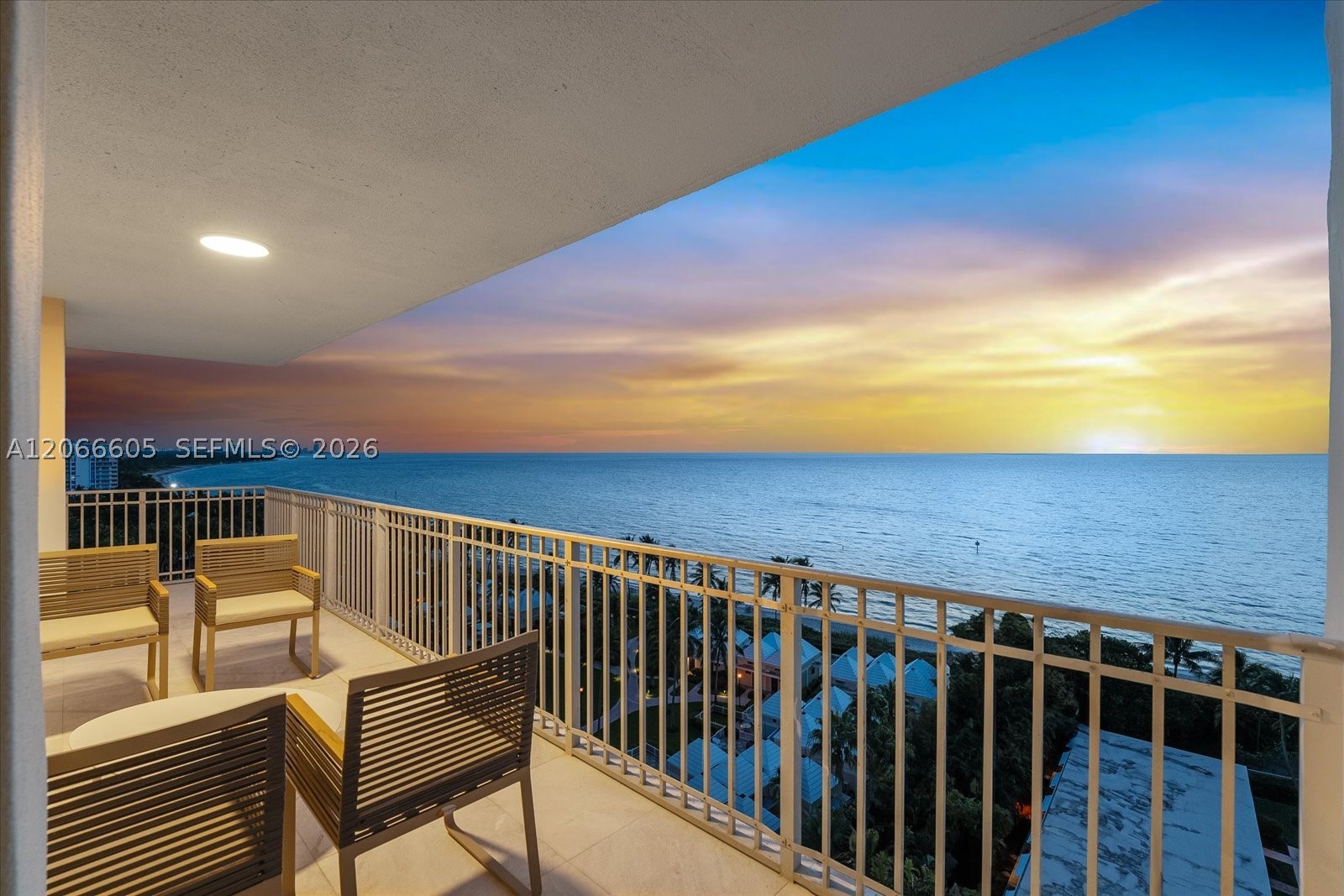 881 Ocean Dr #11H, Key Biscayne FL 33149
