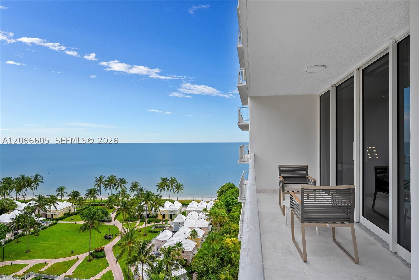 881 Ocean Dr #11H, Key Biscayne FL 33149