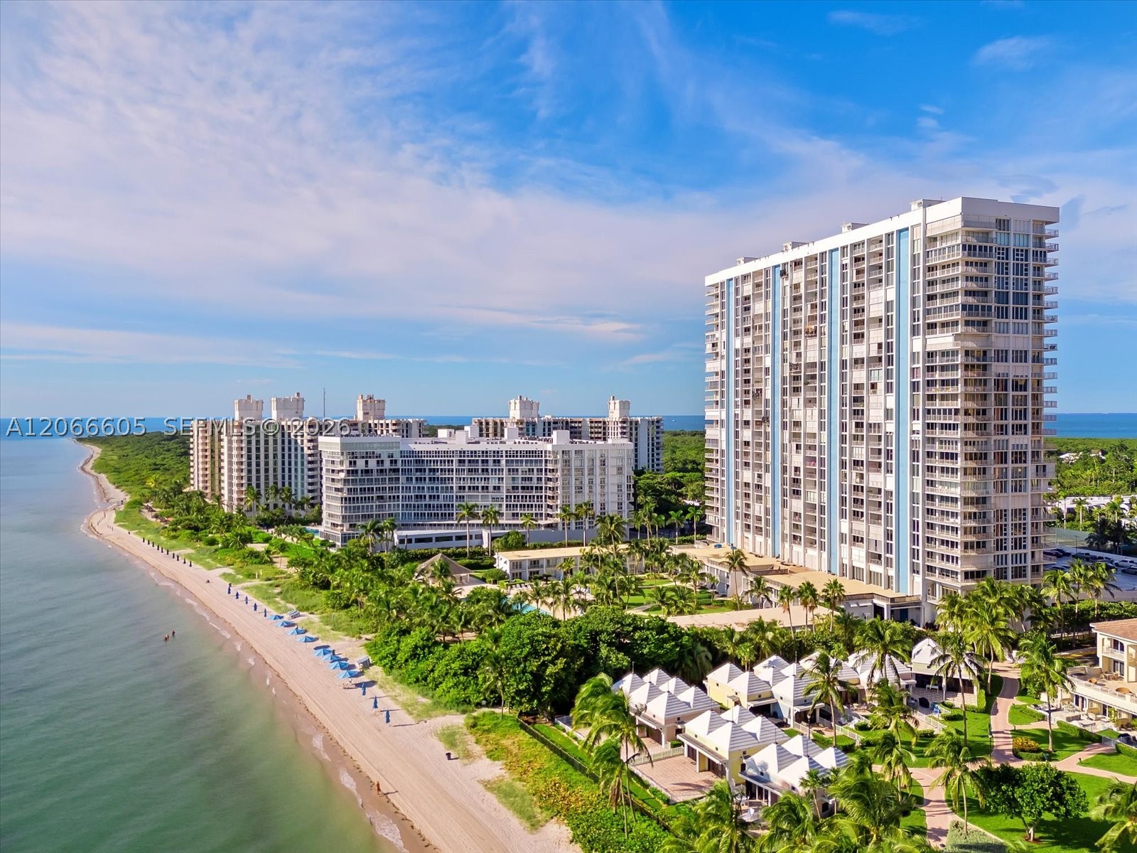 881 Ocean Dr #11H, Key Biscayne FL 33149