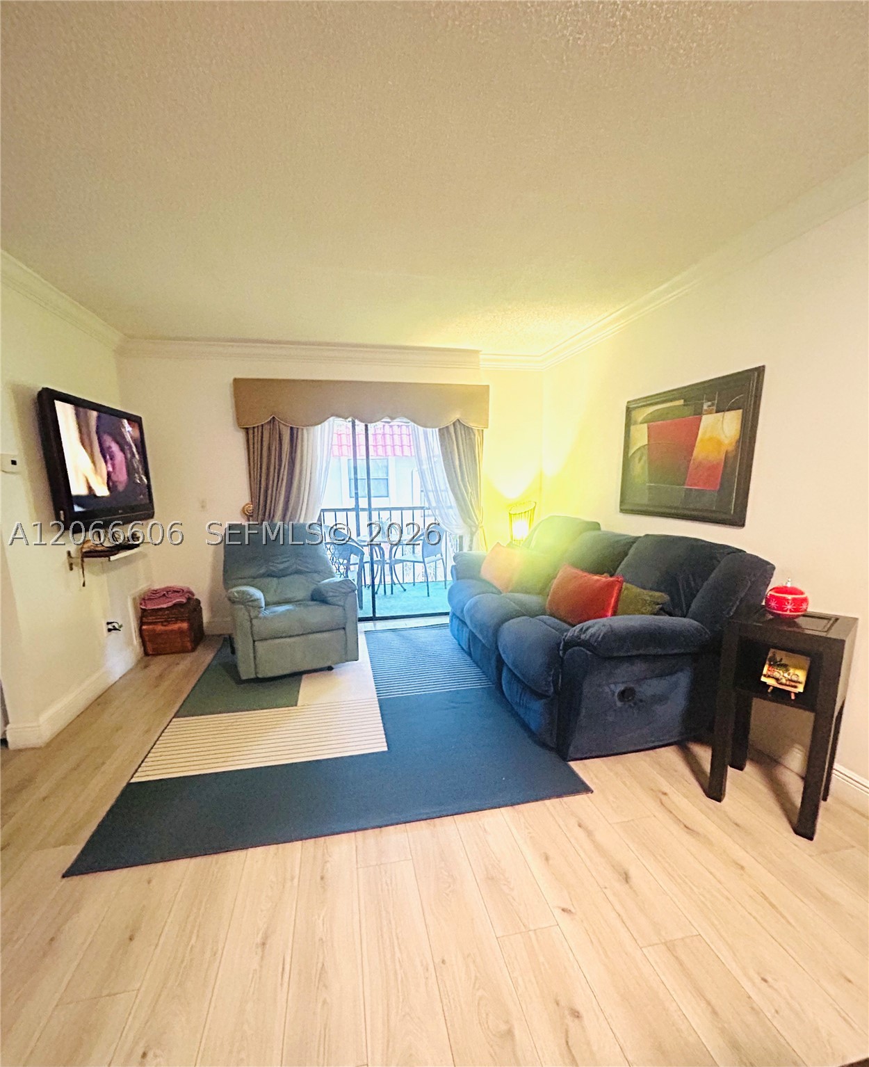 9702 Hammocks Blvd #203, Miami FL 33196