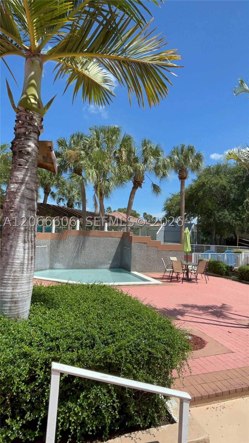 9702 Hammocks Blvd #203, Miami FL 33196