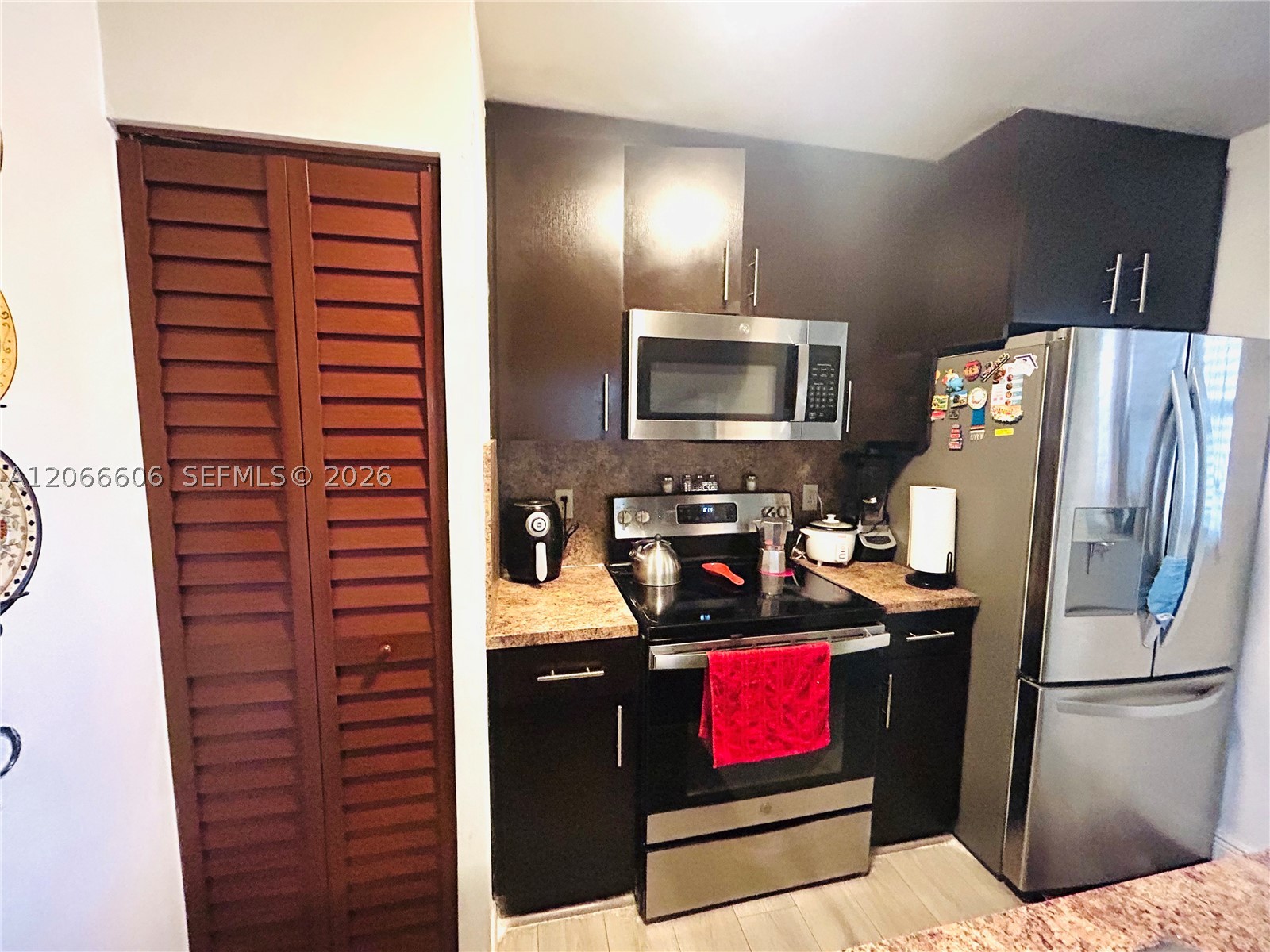9702 Hammocks Blvd #203, Miami FL 33196