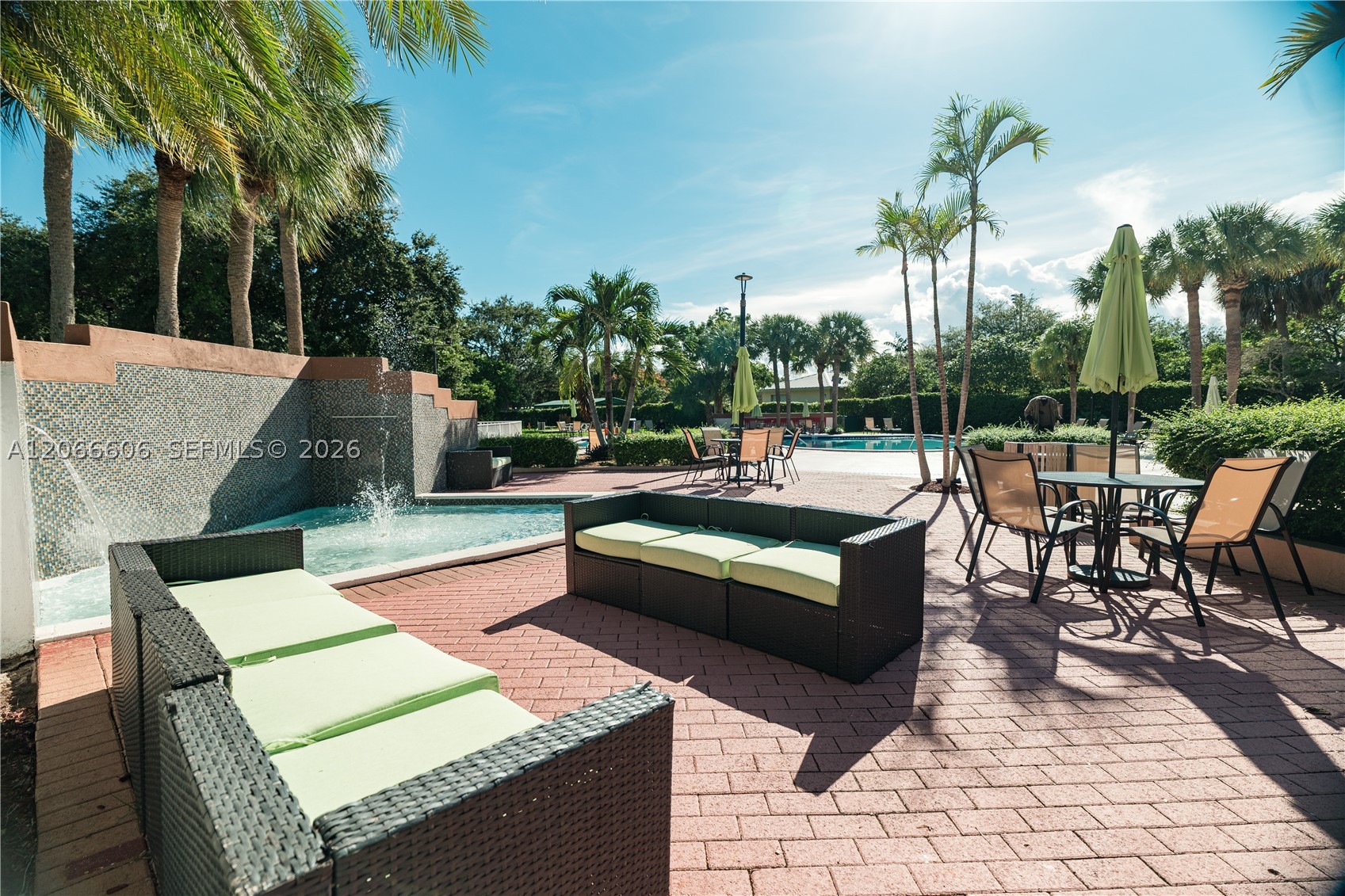 9702 Hammocks Blvd #203, Miami FL 33196