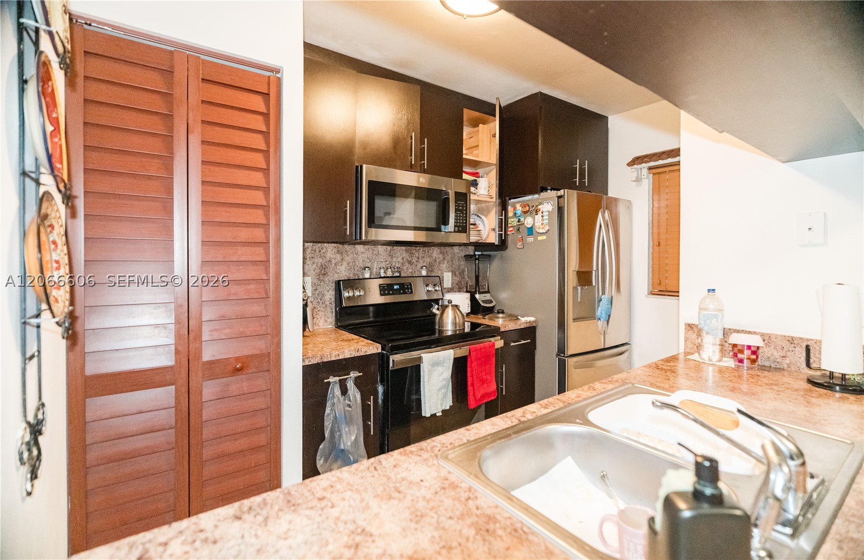 9702 Hammocks Blvd #203, Miami FL 33196