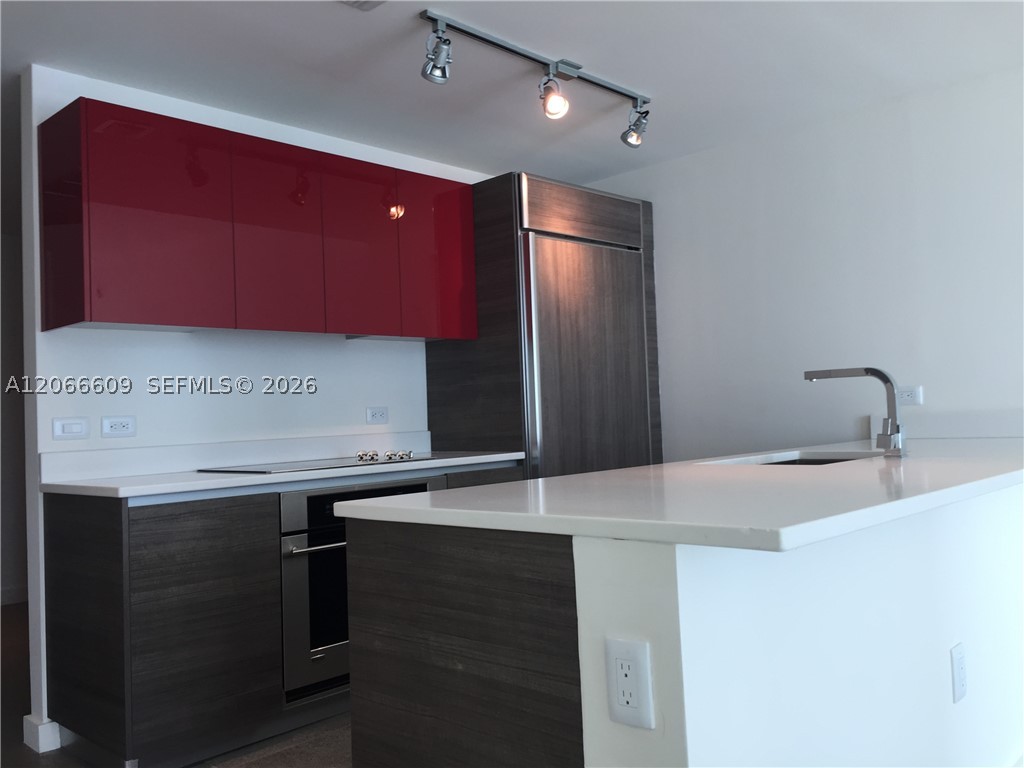 1100 S MIAMI AV #2911, Miami FL 33130