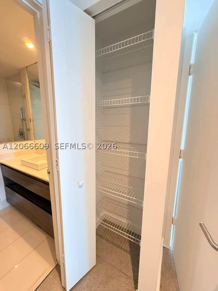 1100 S MIAMI AV #2911, Miami FL 33130