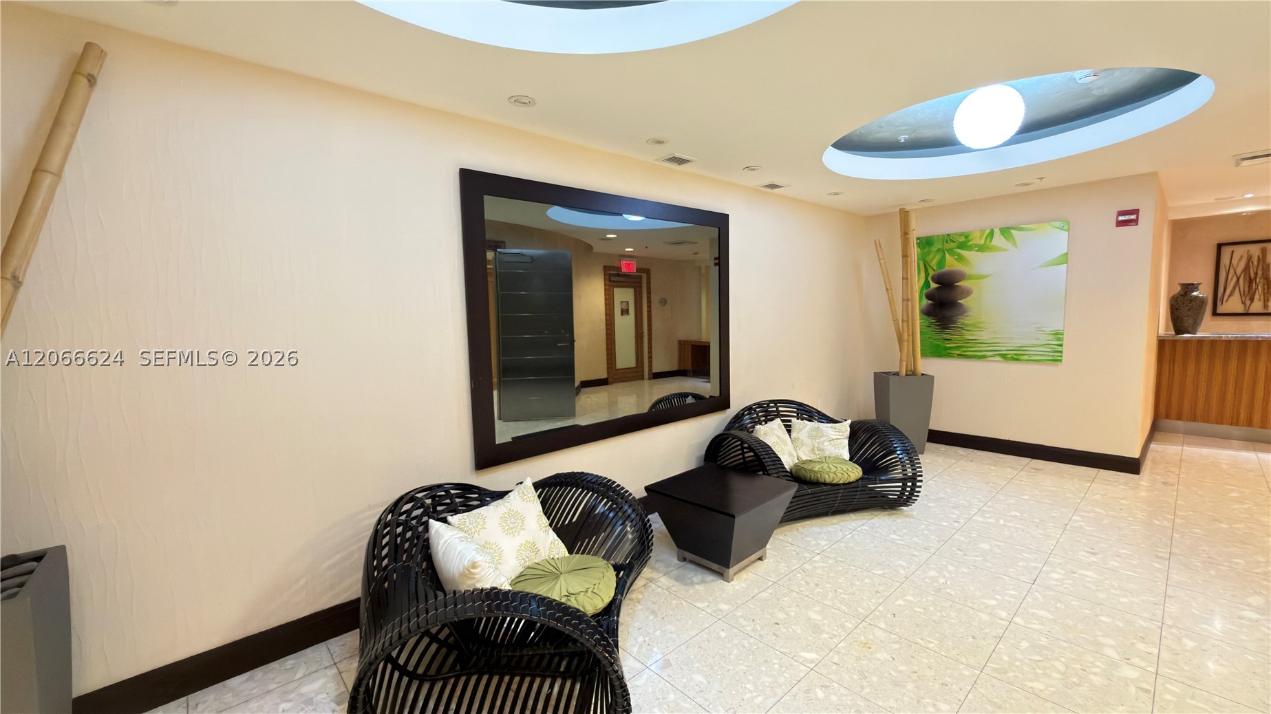 244 Biscayne Blvd #808, Miami FL 33132