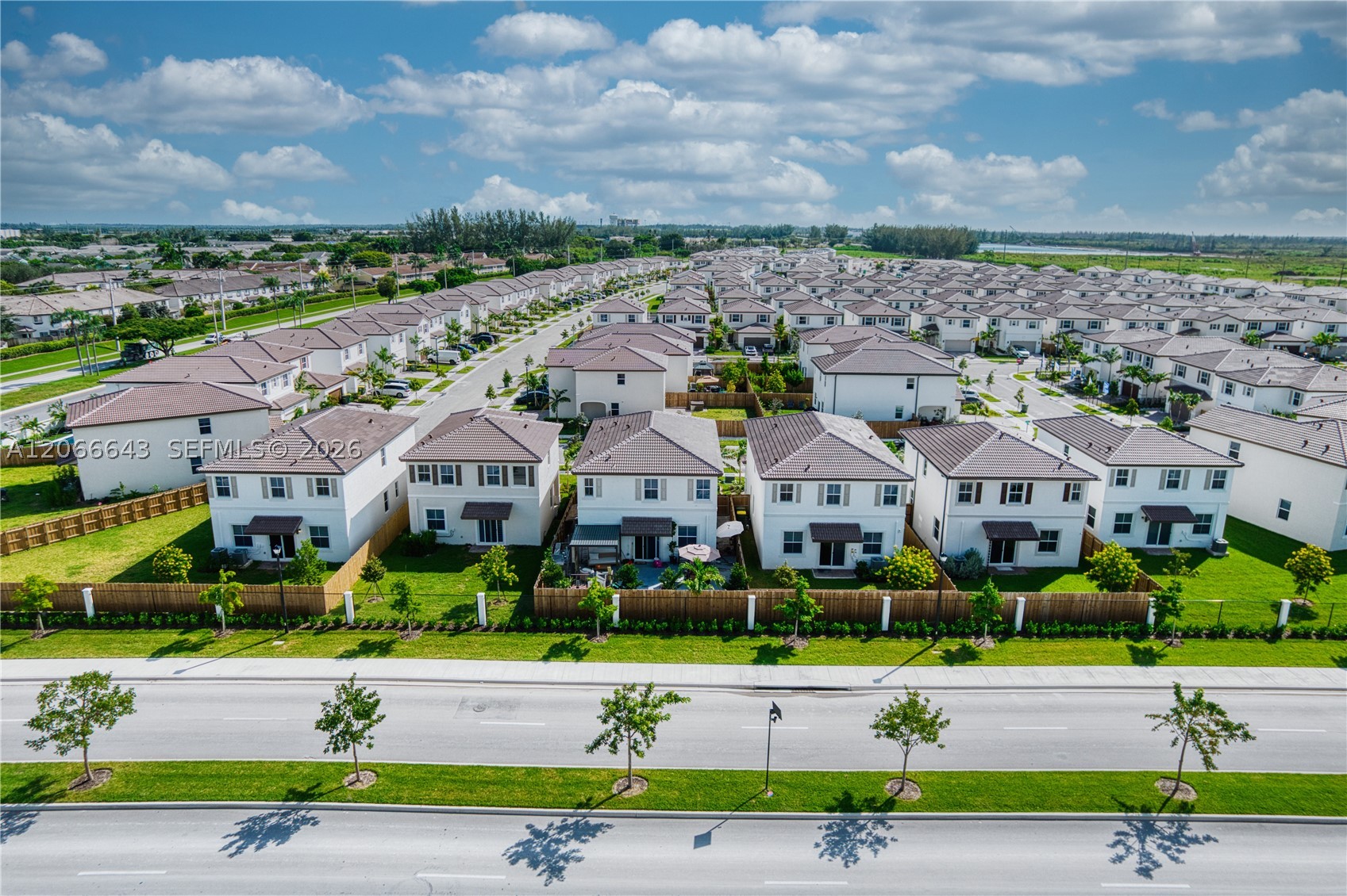 2444 SE 24th Ave, Homestead FL 33035