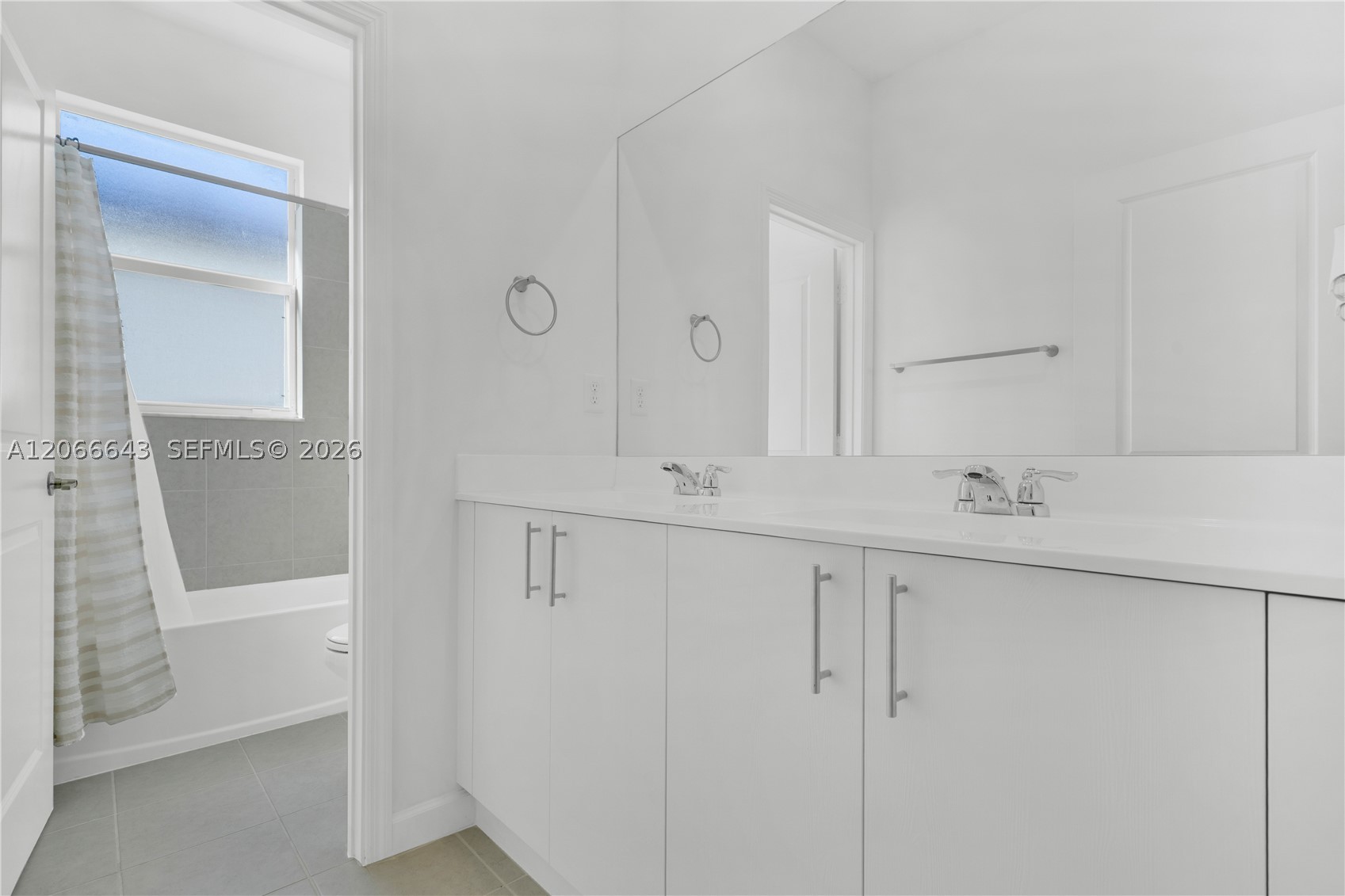 2444 SE 24th Ave, Homestead FL 33035