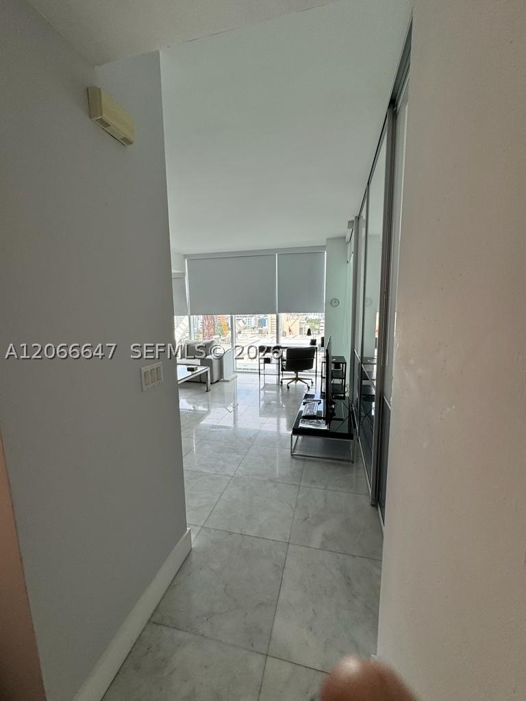 1040 Biscayne Blvd #1505, Miami FL 33132