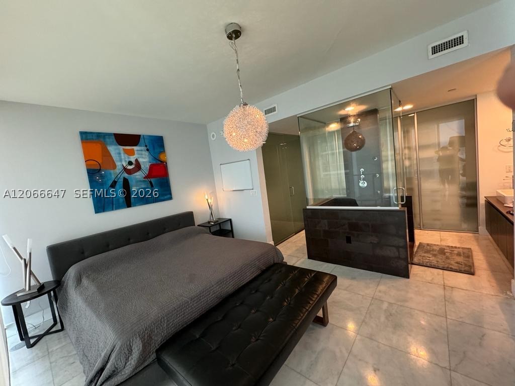 1040 Biscayne Blvd #1505, Miami FL 33132