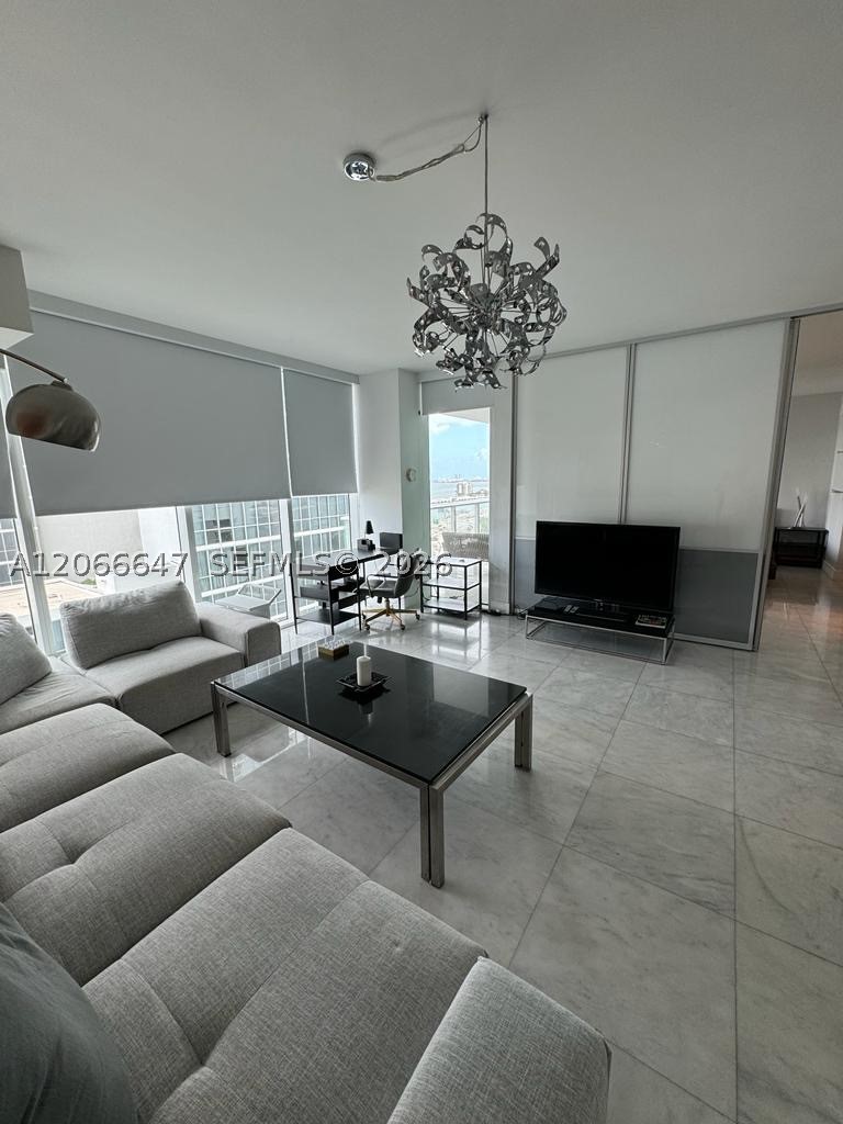 1040 Biscayne Blvd #1505, Miami FL 33132