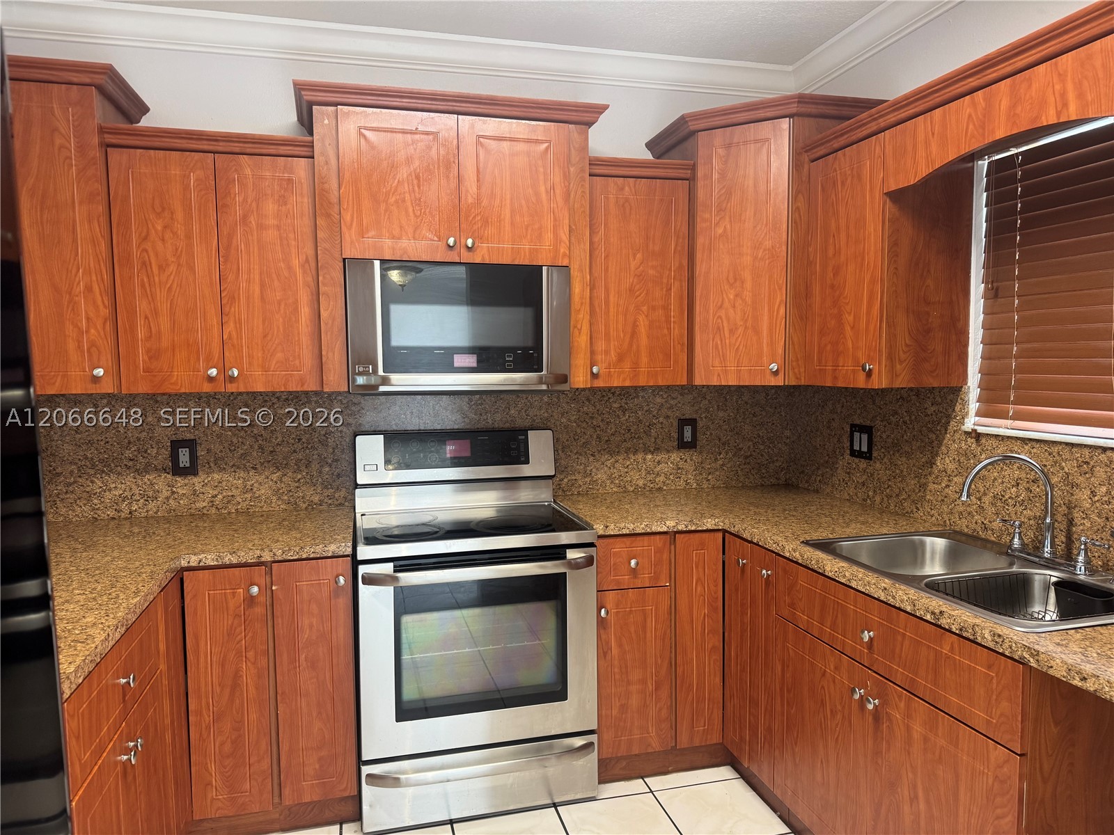 8380 NW 103rd St #105G, Hialeah Gardens FL 33016