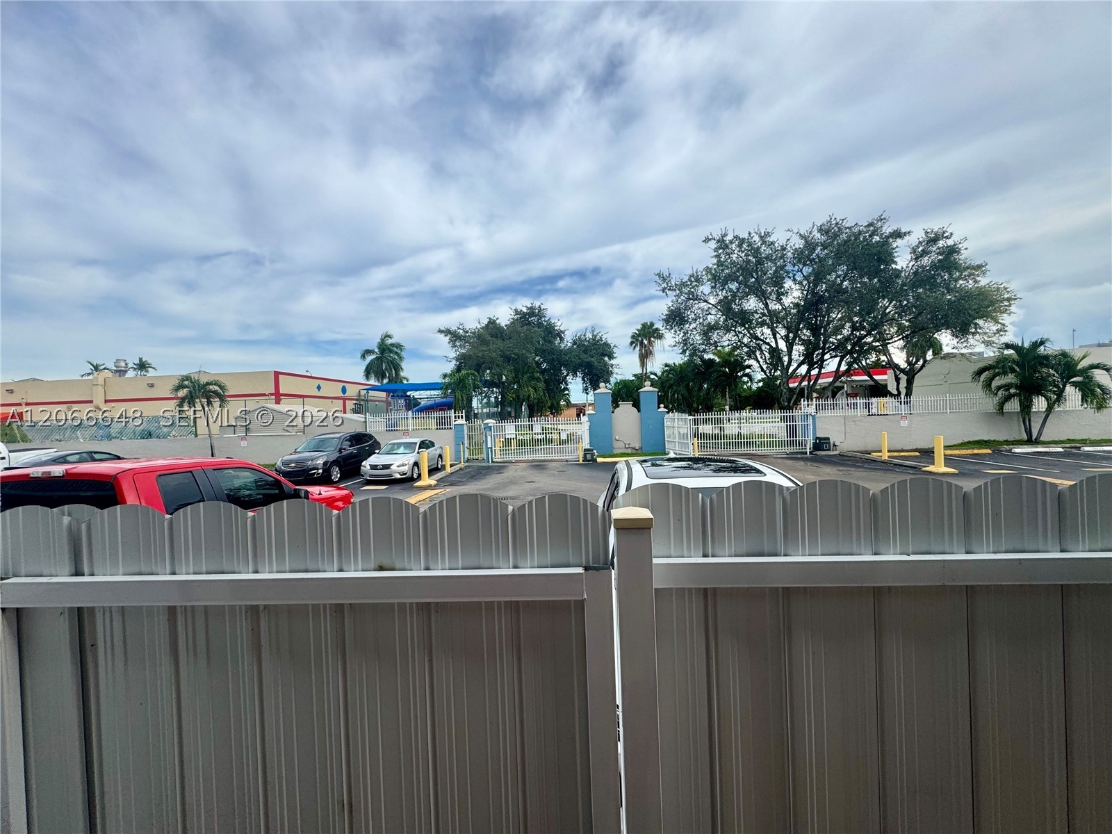8380 NW 103rd St #105G, Hialeah Gardens FL 33016