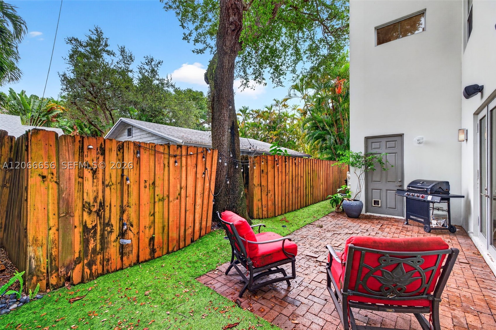 125 NE 16th Ter #0, Fort Lauderdale FL 33301