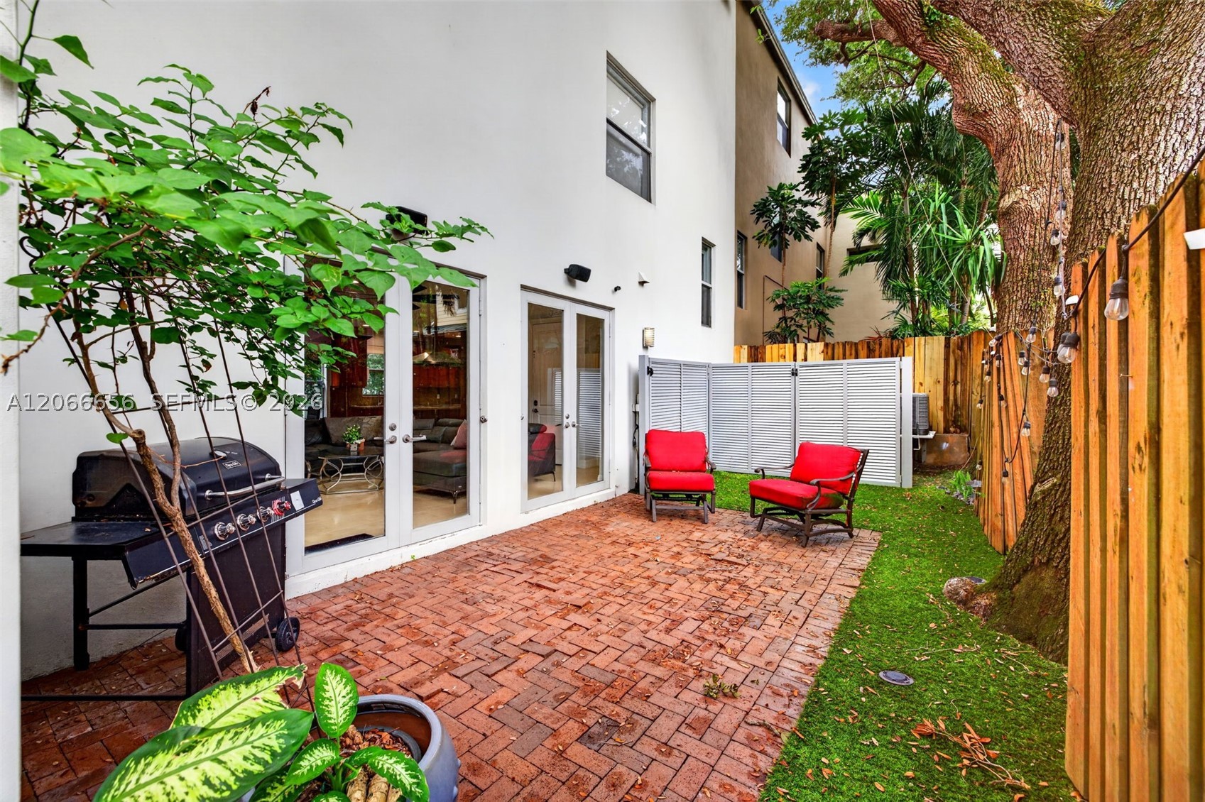 125 NE 16th Ter #0, Fort Lauderdale FL 33301
