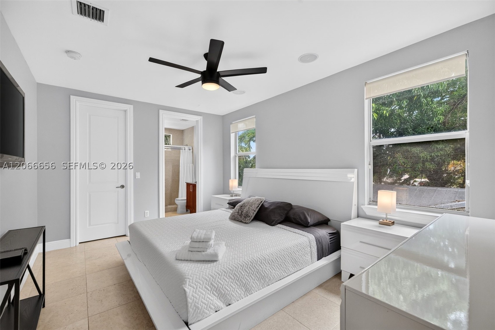 125 NE 16th Ter #0, Fort Lauderdale FL 33301