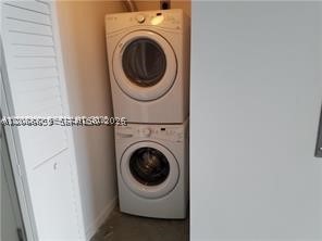 151 SE 1st St #3207, Miami FL 33131