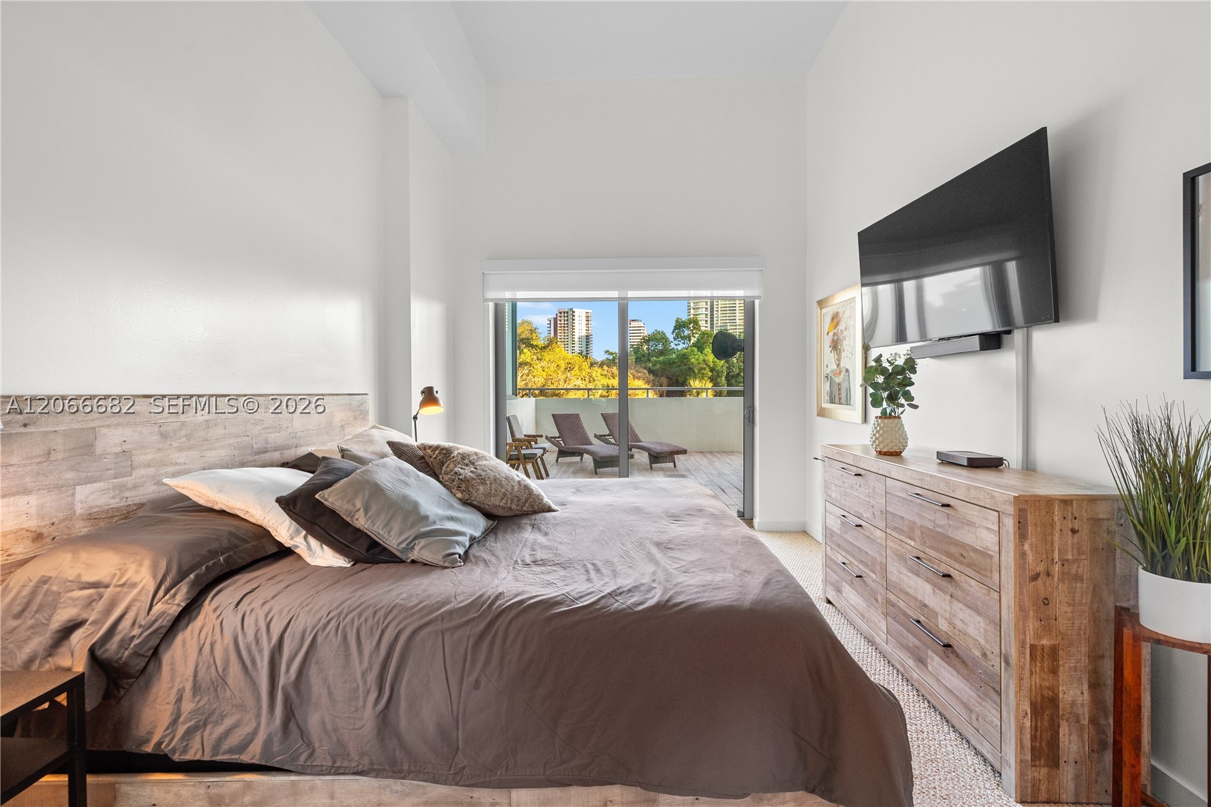 1600 SW 1st Ave #307, Miami FL 33129