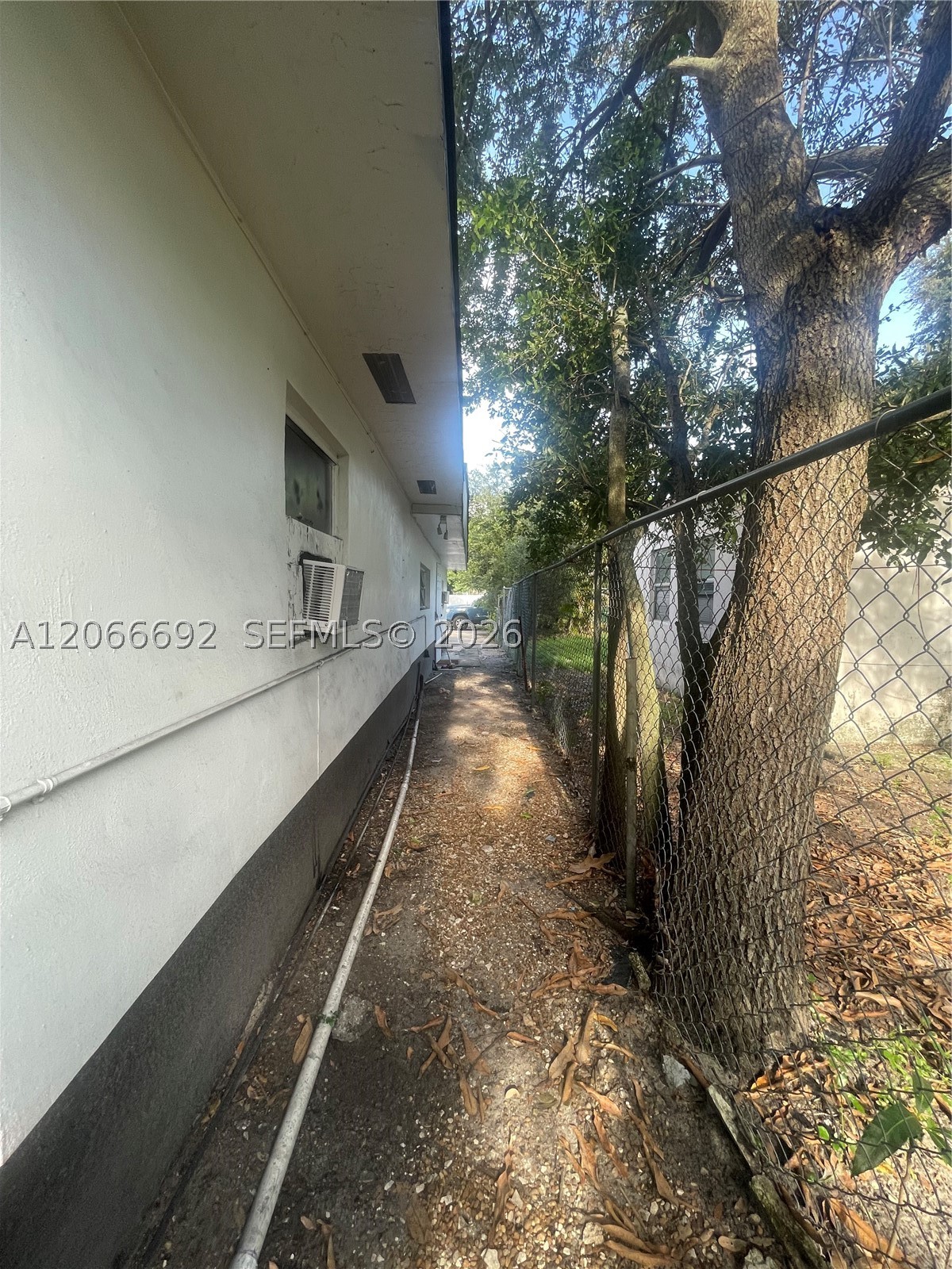 14241 NW 23rd Pl, Opa Locka FL 33054