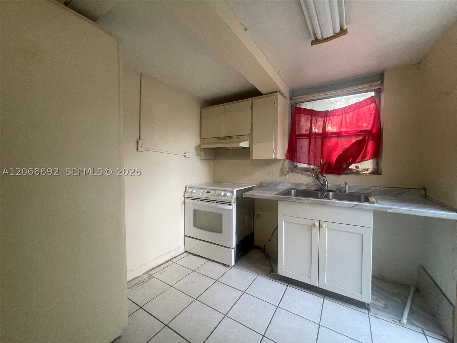 14241 NW 23rd Pl, Opa Locka FL 33054