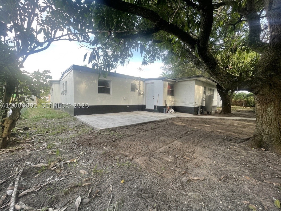 14241 NW 23rd Pl, Opa Locka FL 33054