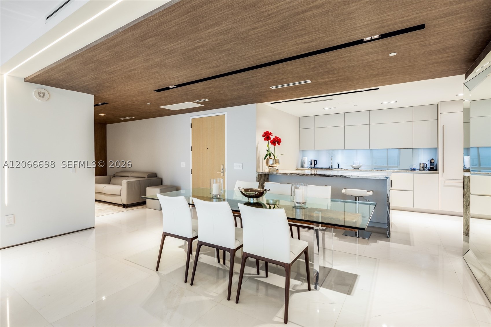 360 Ocean Dr #804S, Key Biscayne FL 33149