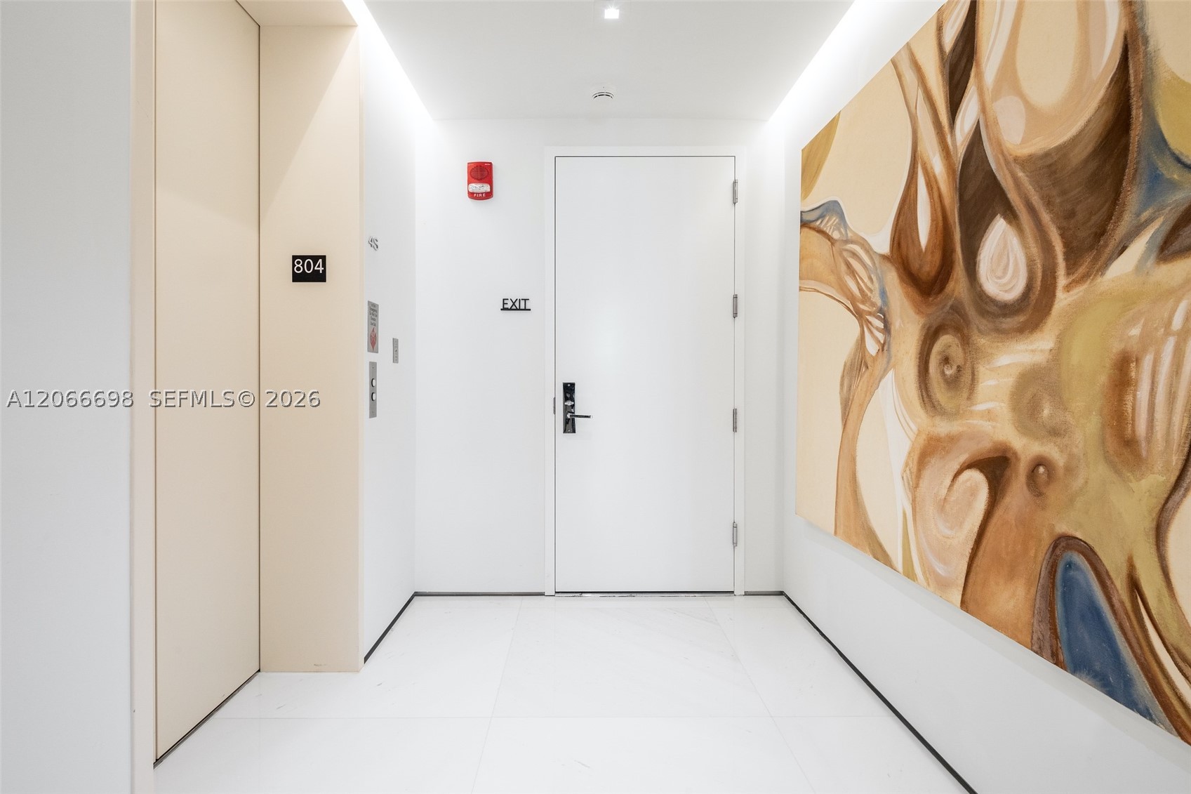 360 Ocean Dr #804S, Key Biscayne FL 33149