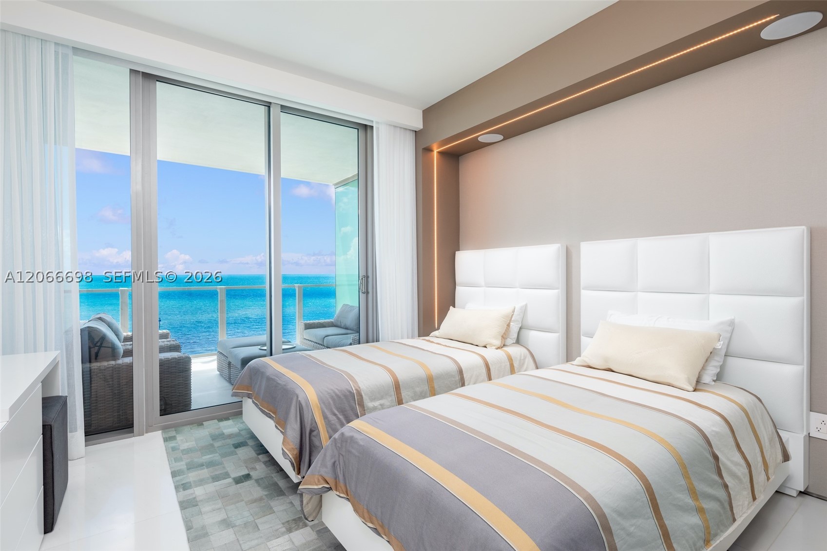 360 Ocean Dr #804S, Key Biscayne FL 33149
