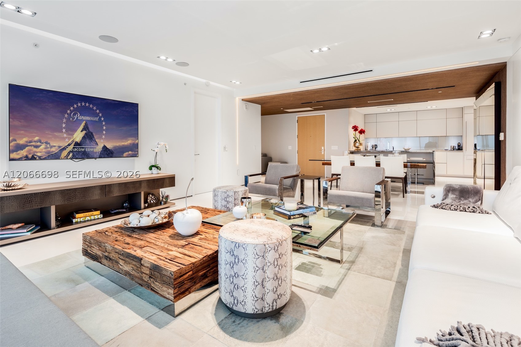 360 Ocean Dr #804S, Key Biscayne FL 33149