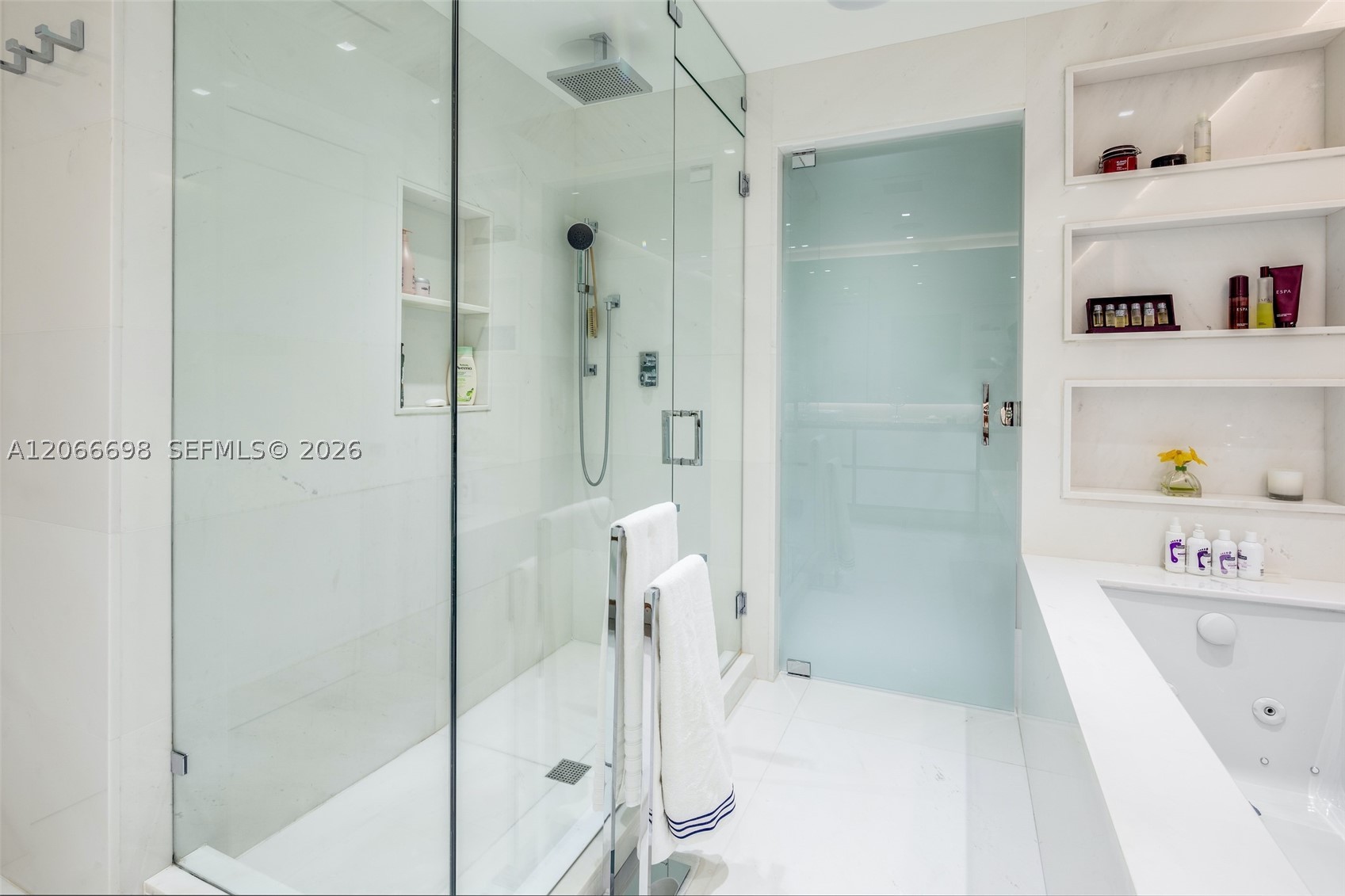 360 Ocean Dr #804S, Key Biscayne FL 33149